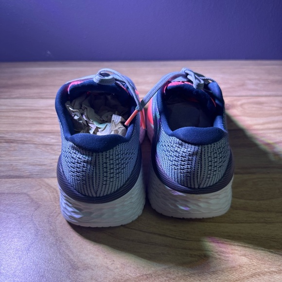 New Balance Women's Athletic Shoes in Gray and Pink - Picture 12 of 12